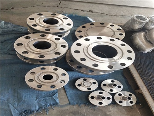 法蘭有頸(jǐng)平焊和頸對焊的區別